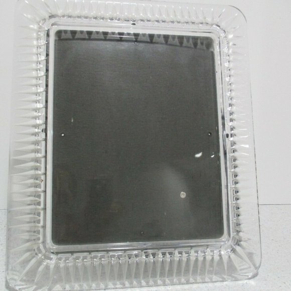 *Beautiful Carved Miller Rogaska Crystal 10" x 13" Table Top Chain Easel - Picture 5 of 12